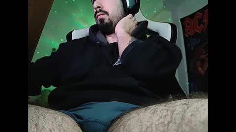 Snapshot of dimas22222 chatting on 03-10-25, 09:32 dimas22222 online show from 03-10-25, 09:32