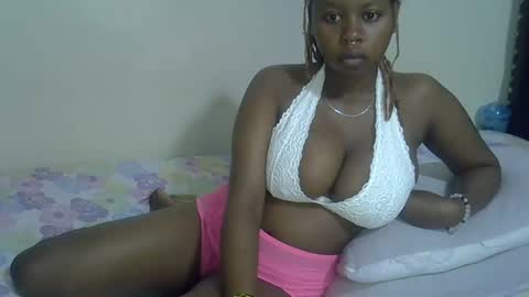 Snapshot of dime010 chatting on 02-19-25, 07:38 dime online show from 02-19-25, 07:38