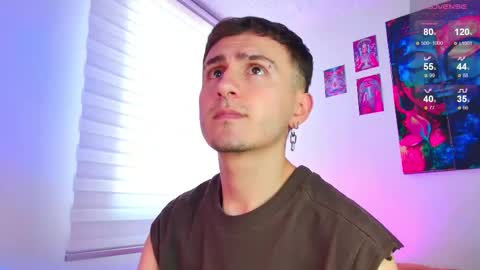 Julian Independent Model online show from 03-20-26, 10:47