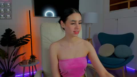 Dina   Fox online show from 04-13-26, 06:46