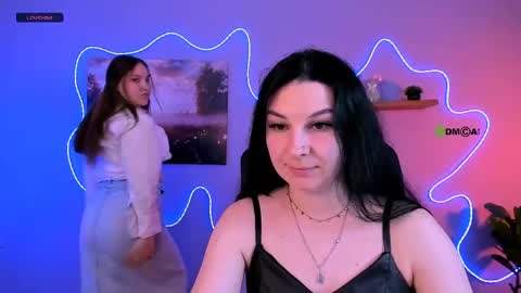 Snapshot of dina_bloom chatting on 05-24-26, 07:19 dina_bloom online show from 05-24-26, 07:19