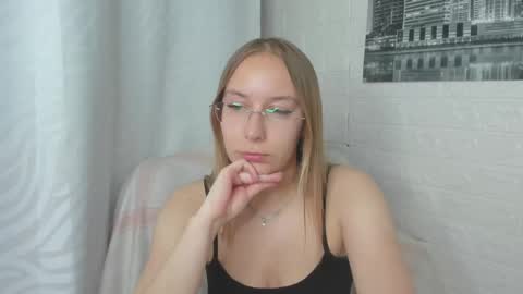 Dina online show from 05-29-26, 12:30