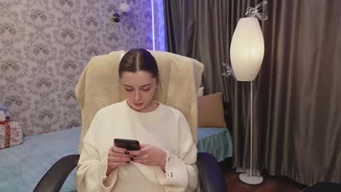 dinacandy online show from 12-20-24, 11:32