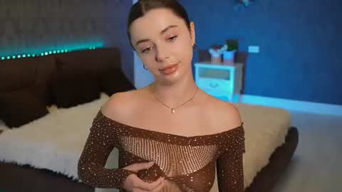 dinacandy online show from 07-16-26, 07:36