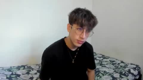 Snapshot of dio_star chatting on 12-19-25, 12:56 Dio online show from 12-19-25, 12:56