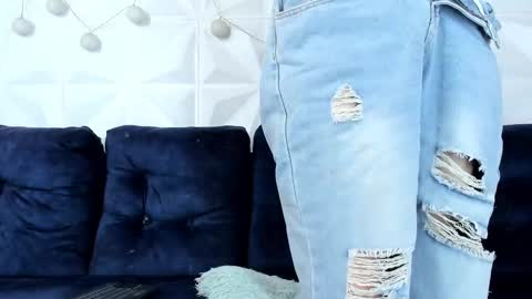 Snapshot of dioniso_69 chatting on 02-20-25, 02:13 apollo online show from 02-20-25, 02:13