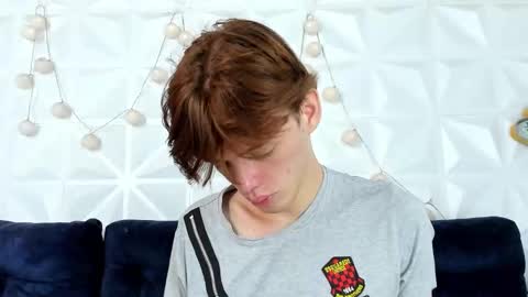 Snapshot of dioniso_69 chatting on 02-22-25, 01:24 apollo online show from 02-22-25, 01:24