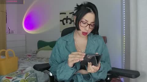 Anglica A online show from 11-16-25, 07:19