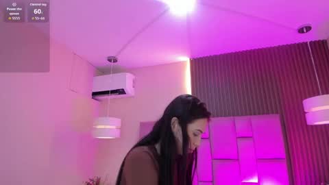 Snapshot of diosa_cristal chatting on 04-28-26, 03:11 Cristal online show from 04-28-26, 03:11