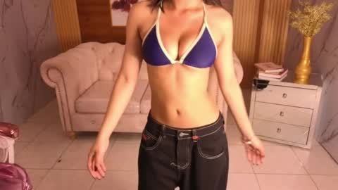 Snapshot of diosa_idin_s1 chatting on 05-08-26, 08:36 Diosa online show from 05-08-26, 08:36