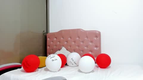 isa y romeo online show from 02-15-26, 01:52