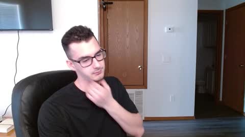 Snapshot of dirk_diggler_dirk chatting on 02-28-25, 09:33 Dirk Diggler online show from 02-28-25, 09:33