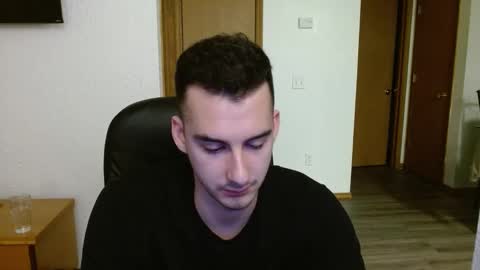 Snapshot of dirk_diggler_dirk chatting on 03-01-25, 01:32 Dirk Diggler online show from 03-01-25, 01:32