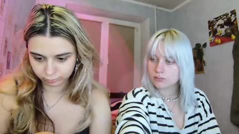 Snapshot of dirty_kiss69 chatting on 10-03-25, 12:18 Dirty Kiss69 online show from 10-03-25, 12:18