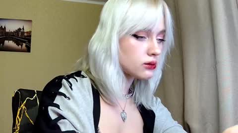 Snapshot of dirty_kiss69 chatting on 10-13-25, 01:05 Dirty Kiss69 online show from 10-13-25, 01:05