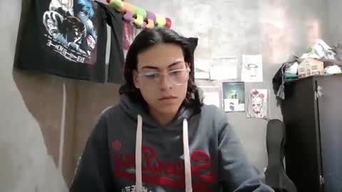 dirty model online show from 07-02-26, 12:33