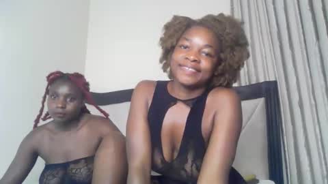 Snapshot of dirtybugg chatting on 02-12-26, 01:22 dirtybugg online show from 02-12-26, 01:22