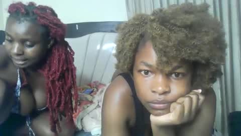 Snapshot of dirtybugg chatting on 02-17-26, 02:19 dirtybugg online show from 02-17-26, 02:19