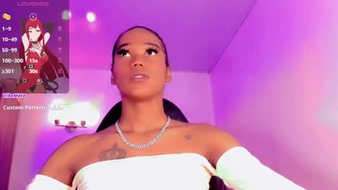 Naomy  online show from 07-08-26, 03:11