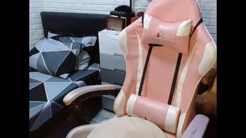 Snapshot of dirtylexa31 chatting on 02-02-25, 11:11 LEXA online show from 02-02-25, 11:11