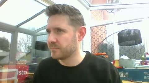 Snapshot of dirtylondon729 chatting on 01-06-25, 10:02 Exhibitionist Ben online show from 01-06-25, 10:02