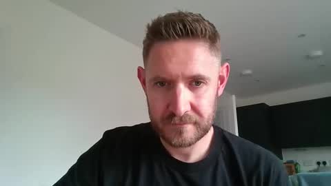 Snapshot of dirtylondon729 chatting on 05-07-26, 01:27 Exhibitionist Ben online show from 05-07-26, 01:27