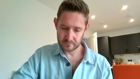 Snapshot of dirtylondon729 chatting on 06-15-26, 10:17 Exhibitionist Ben online show from 06-15-26, 10:17