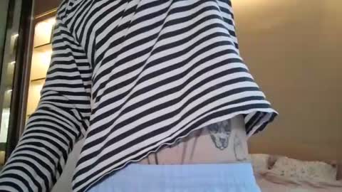 dirtymercedes online show from 06-28-26, 05:35