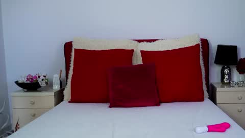 Chloe online show from 06-23-26, 04:43
