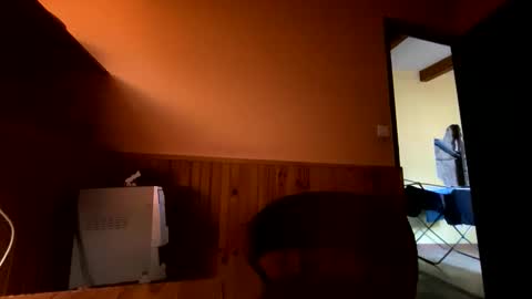 dirtyuniversal online show from 04-25-26, 01:41