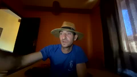 Snapshot of dirtyuniversal chatting on 07-15-26, 07:24 dirtyuniversal online show from 07-15-26, 07:24
