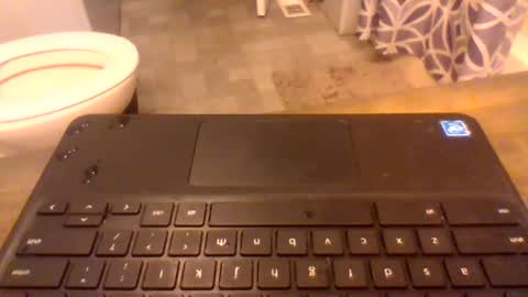 Snapshot of dirtywhite14 chatting on 10-16-25, 02:12 dirtywhite14 online show from 10-16-25, 02:12