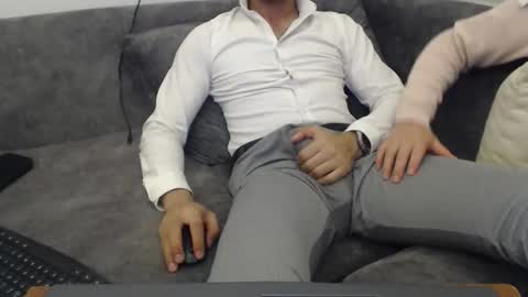 dirtyybooyy77 online show from 04-22-26, 07:37