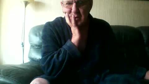 Snapshot of discovery63 chatting on 03-09-26, 10:52 discovery63 online show from 03-09-26, 10:52