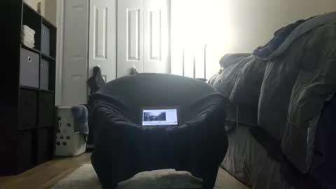 Snapshot of discreetdwarf88 chatting on 03-03-26, 03:01 Discreetdwarf88 online show from 03-03-26, 03:01