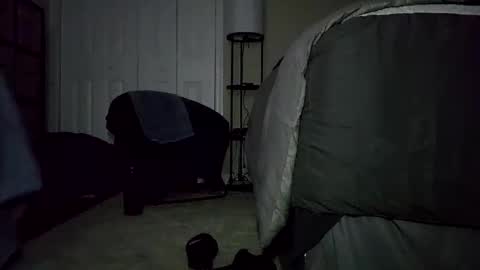 Discreetdwarf88 online show from 05-19-26, 01:22