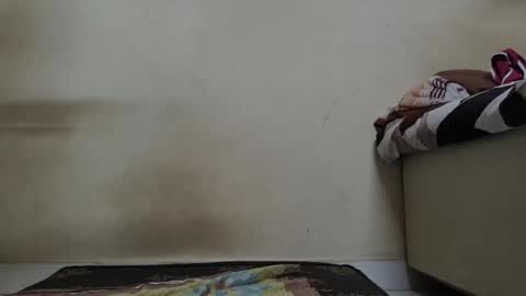 dishax26x online show from 04-19-26, 01:43