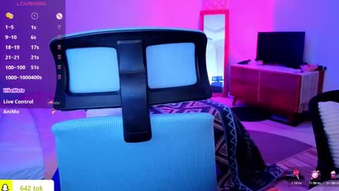 JASMINE online show from 10-27-25, 03:32