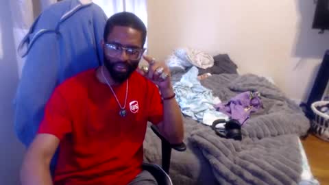 Snapshot of disr3sp3ctfully_dipp3d chatting on 08-02-26, 04:05 Your Best Worst Nightmare online show from 08-02-26, 04:05