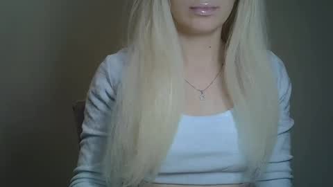 DitaMilton online show from 02-06-25, 08:02