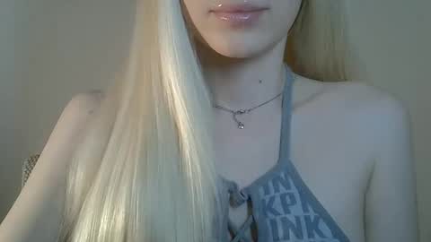 DitaMilton online show from 06-09-26, 07:47