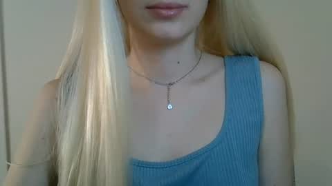 DitaMilton online show from 07-16-26, 08:59