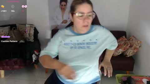 Diva online show from 11-17-25, 04:13