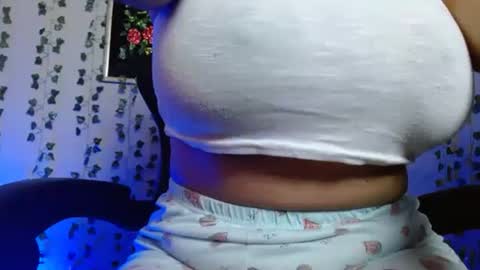 Mari online show from 01-15-25, 01:20