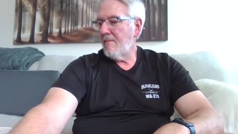 Snapshot of divadsialb chatting on 03-22-26, 06:44 divadsialb online show from 03-22-26, 06:44