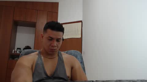 Snapshot of divamancini chatting on 10-26-25, 07:53 Diva Mancini online show from 10-26-25, 07:53