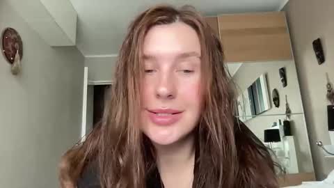 Valerie online show from 10-21-25, 10:27
