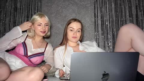 Hannah online show from 12-04-24, 12:08