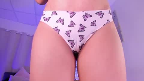 AKITA MEW MEW Follow  online show from 07-25-26, 05:16
