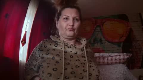 Snapshot of divineblond chatting on 12-29-24, 08:44 Alexxa online show from 12-29-24, 08:44